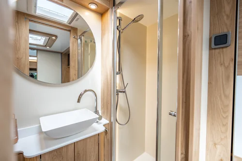 2025+INOS+Caravan+by+Fifth+Wheel_Shower_Sink_bathroom