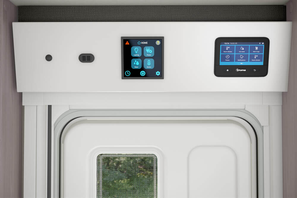 2026_challenger_grande_630_controlpanel