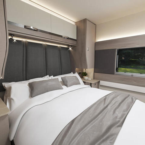 2026_conqueror_560l_bedroom