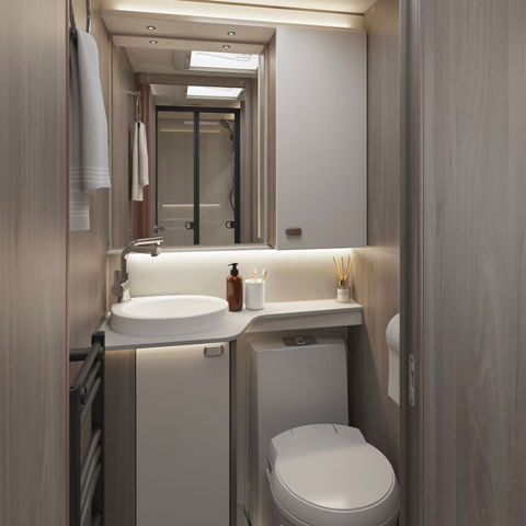 2026_conqueror_560l_washroom