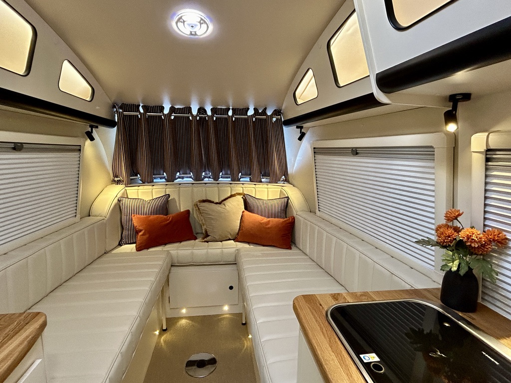 588590E1-D050-475C-9EE5-080752BD8E18_1_105_c (1)