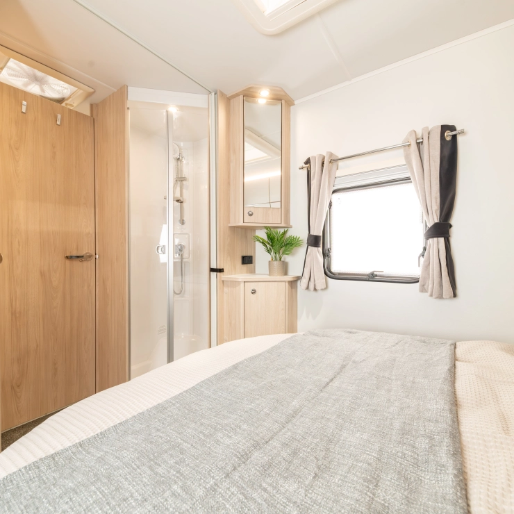 avante-apex-550-25-740x740-crop-q100