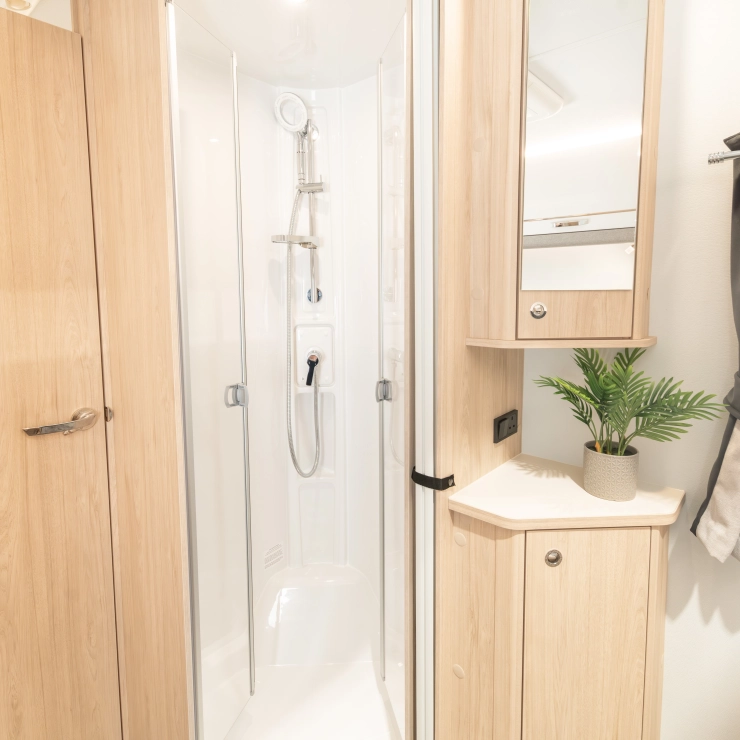 avante-apex-550-32-740x740-crop-q100