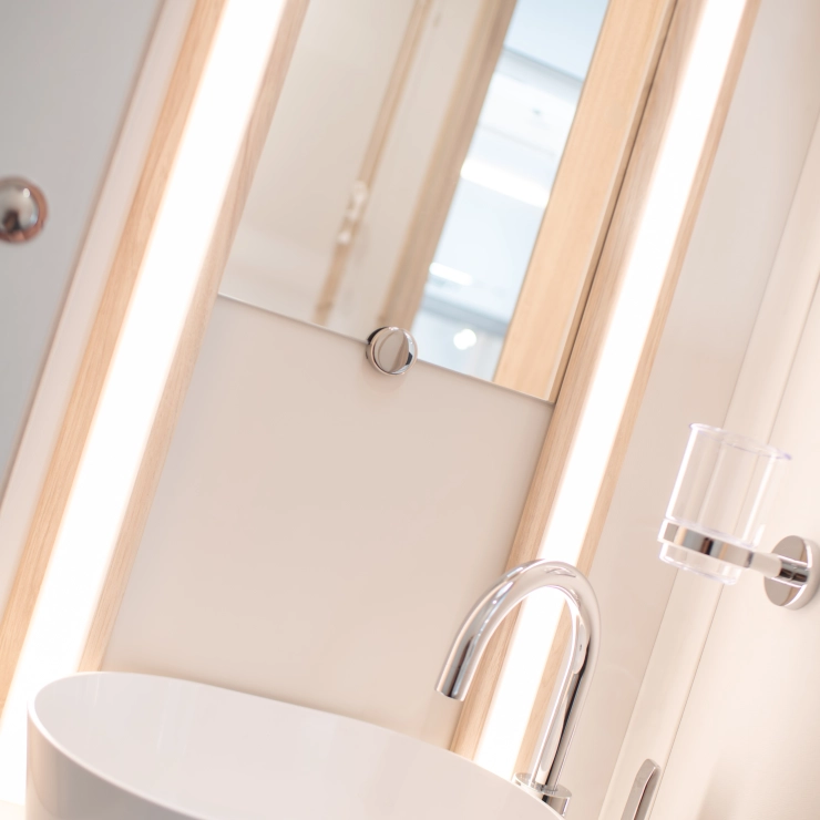 avante-apex-550-75-740x740-crop-q100