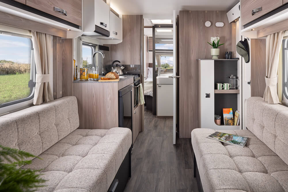 sprite-major-4eb-front-to-rear