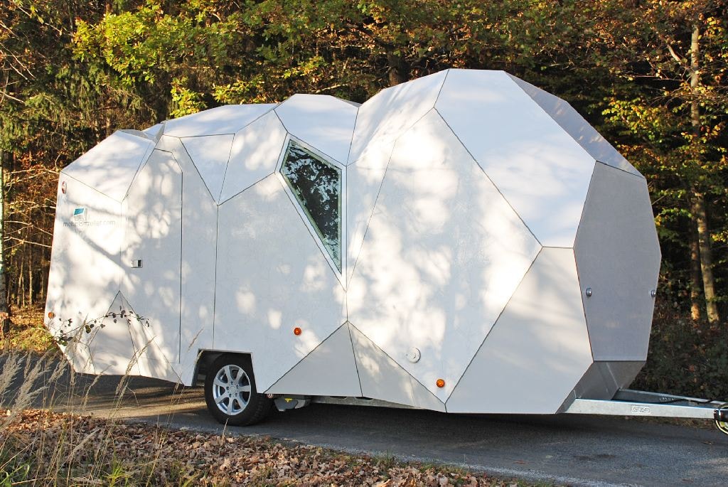 the-mehrzeller-trailer-the-dream-mobile-home-for-people-who-have-everything-176114_1